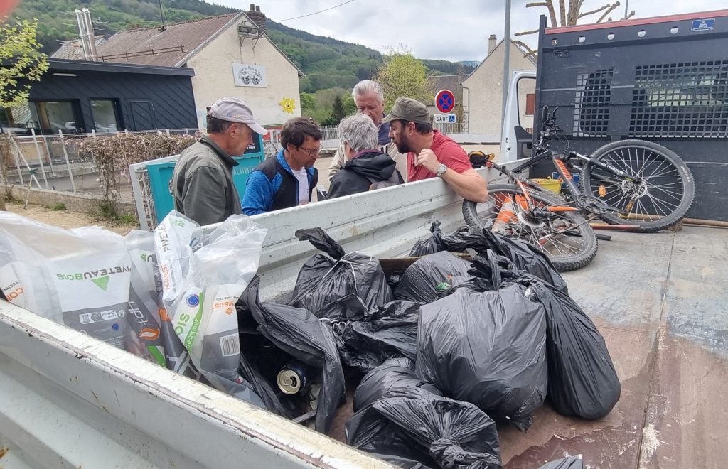 Nettoyage de la commune le 1er mai