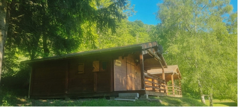 Chalets municipaux de Notre-Dame-de-Vaulx dans un cadre verdoyant en Matheysine